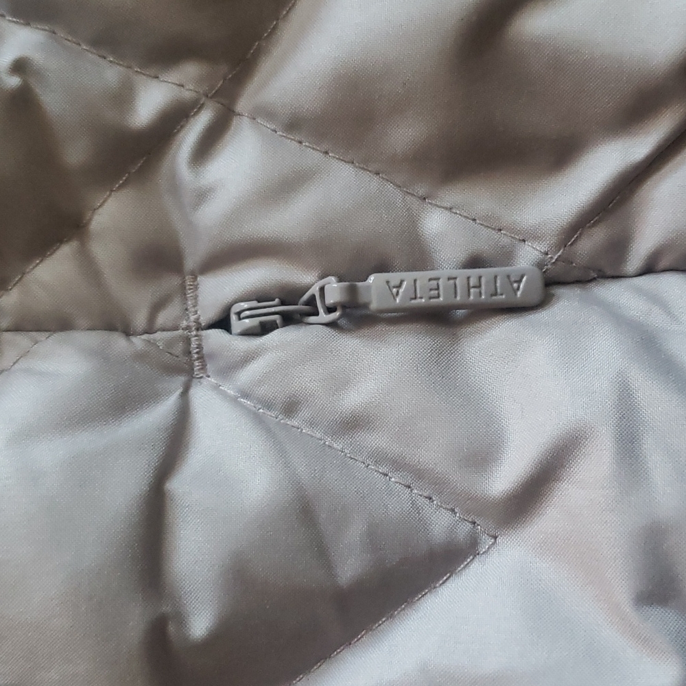 Athleta Responsible Down Jacket Pebble Gray Szxxs - image 6